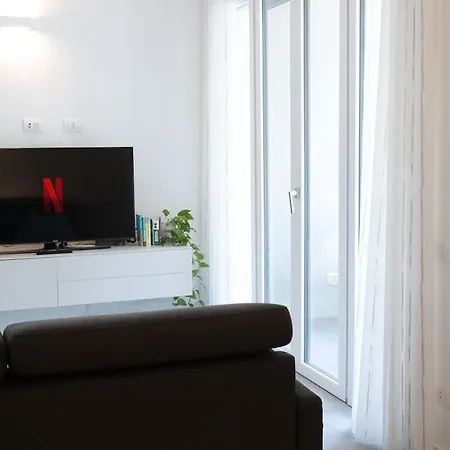 M1 Bisceglie - Gym Flat - Balcony * Milano